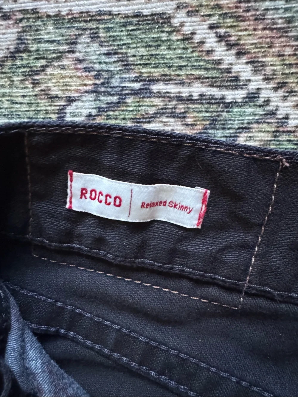True Religion Black Rocco Relaxed Skinny Jeans Men’s Sz 29 Waist